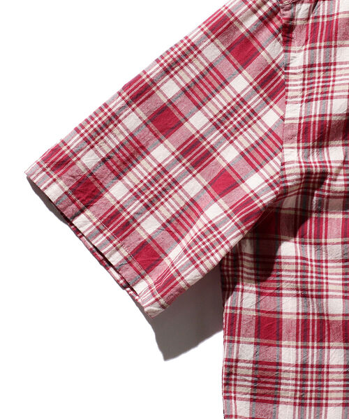 BEAMS PLUS（ビームスプラス）の「BEAMS PLUS / インディアン マドラスチェック ショートスリーブ ボタンダウン シャツ（シャツ/ブラウス・メンズ・ネイビー/グリーン/レッド/その他・LARGE/SMALL/X-LARGE/MEDIUM）」の17枚目の写真