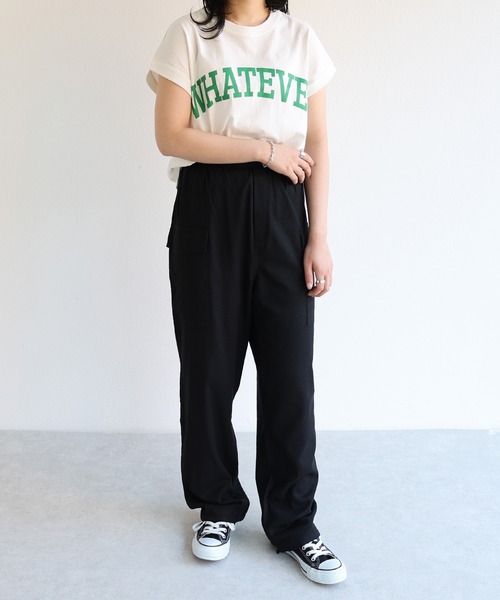 andme（アンドミー）の「リネン混ドロストイージーカーゴパンツ（カーゴパンツ・レディース・ライトカーキ/グレイッシュベージュ/キナリ/ブラウン/ブラック・M/L）」の8枚目の写真