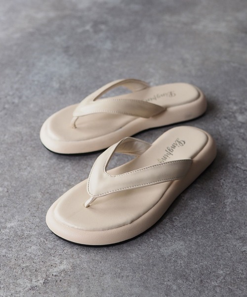 Riberry（リベリー）の「厚底ビーチサンダル（サンダル・レディース・ブラック/ベージュ/アイボリー・MEDIUM/LARGE）」の11枚目の写真