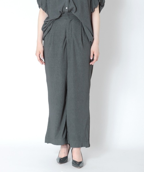 【セール】Sugar Rose / tuck flare pants(スリット入りワイドパンツ)（その他パンツ）｜DRESSLAVE（ドレスレイブ）