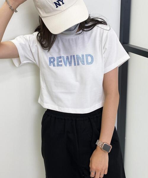 INGNI(イング)の「ラメロゴコンパクトTシャツ(Tシャツ/カットソー・レディース・ホワイト×ブルー/ブラック×シルバー/ホワイト×シルバー・M)」の2枚目の写真
