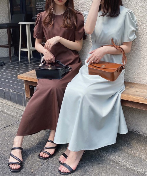 ADIRA(アディラ)の「ギャザースリーブワンピース(ワンピース・レディース・ブラウン/ミント・MEDIUM)」の22枚目の写真