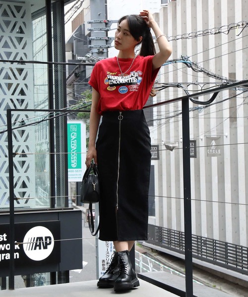 HONEYSUCKLE ROSE（ハニーサックルローズ）の「【HONEYSUCKLE ROSE】フレンチスリーブプリントＴシャツ（Tシャツ/カットソー・レディース・ブラック/ホワイト/レッド・M/L）」の8枚目の写真
