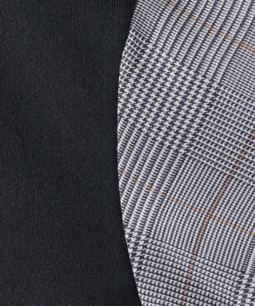 ikka(イッカ)の「【キッズ】チェック袖フリル襟プルオーバー(120~160cm)(スウェット・キッズ・ブラック/キャメル・120/130/140/150/160)」の5枚目の写真
