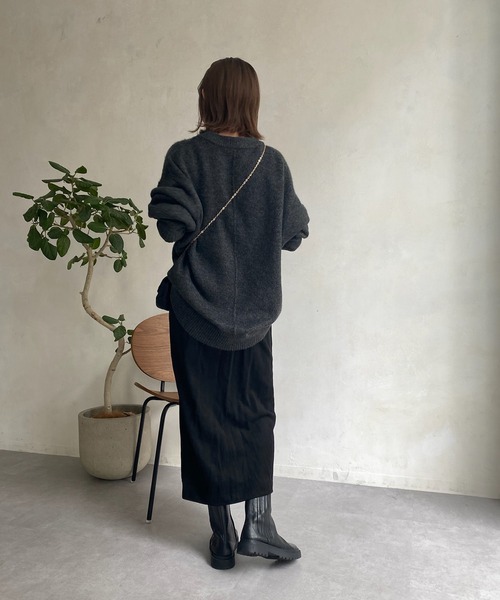 DouDou(ドゥドゥ)の「【新色追加】【WEB限定】BIGシルエットクルーネックプルオーバー(ニット/セーター・レディース・チャコールグレー/ダークグリーン/アイボリー/キャメル・FREE)」の9枚目の写真