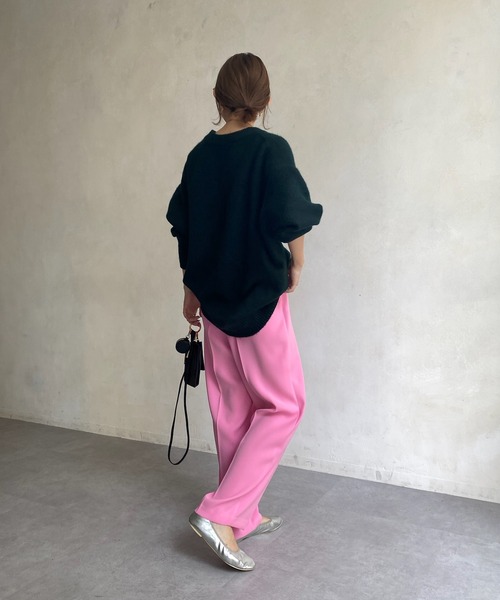 DouDou(ドゥドゥ)の「【新色追加】【WEB限定】BIGシルエットクルーネックプルオーバー(ニット/セーター・レディース・チャコールグレー/ダークグリーン/アイボリー/キャメル・FREE)」の6枚目の写真