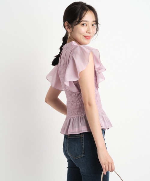 JUSGLITTY(ジャスグリッティー)の「シャーリングブラウス(シャツ/ブラウス・レディース・オフホワイト/ピンク・2)」の9枚目の写真