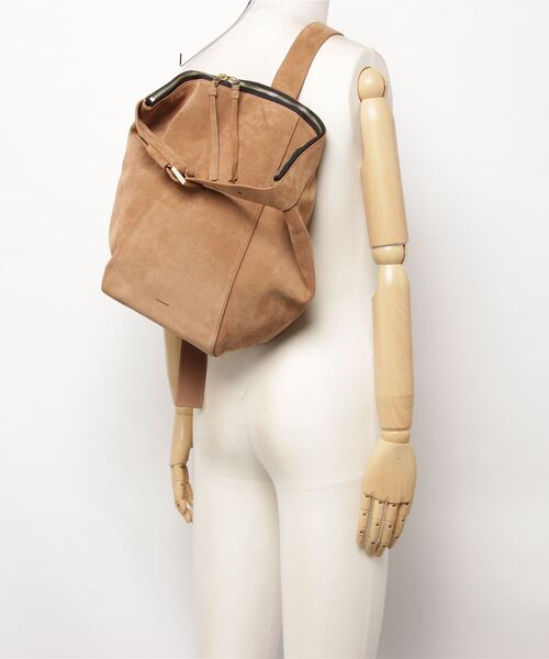 ALLSAINTS（オールセインツ）の「ANOUCK BACKPACK | ANOUCK バックパック（バックパック/リュック・レディース・タン・ONE SIZE）」の5枚目の写真