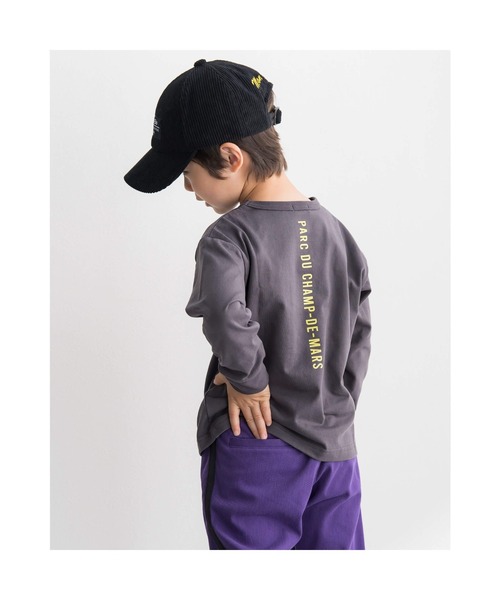 BeBe（ベベ）の「BeBe/モノクロ フォト プリント ビッグ Tシャツ (90~150cm)（Tシャツ/カットソー・キッズ・グレー/パープル・150/120/90/140/100/130/110）」の17枚目の写真