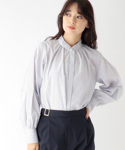 index（インデックス）の「◆コットンブロード スタンドフリルブラウス【WEB限定サイズ】（シャツ/ブラウス・レディース・ネイビー/ホワイト系/ホワイト系その他3/ネイビー系5・40/38/36/42）」の2枚目の写真