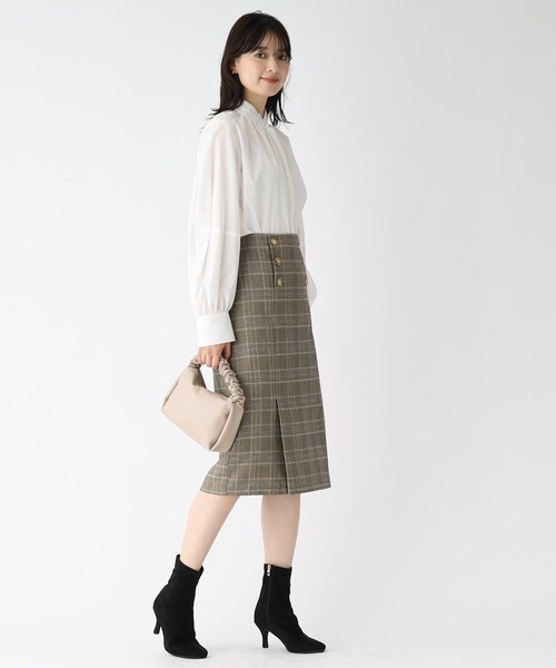 index（インデックス）の「◆コットンブロード スタンドフリルブラウス【WEB限定サイズ】（シャツ/ブラウス・レディース・ネイビー/ホワイト系/ホワイト系その他3/ネイビー系5・40/38/36/42）」の16枚目の写真