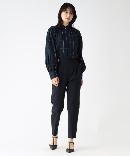 index（インデックス）の「◆コットンブロード スタンドフリルブラウス【WEB限定サイズ】（シャツ/ブラウス・レディース・ネイビー/ホワイト系/ホワイト系その他3/ネイビー系5・40/38/36/42）」の11枚目の写真