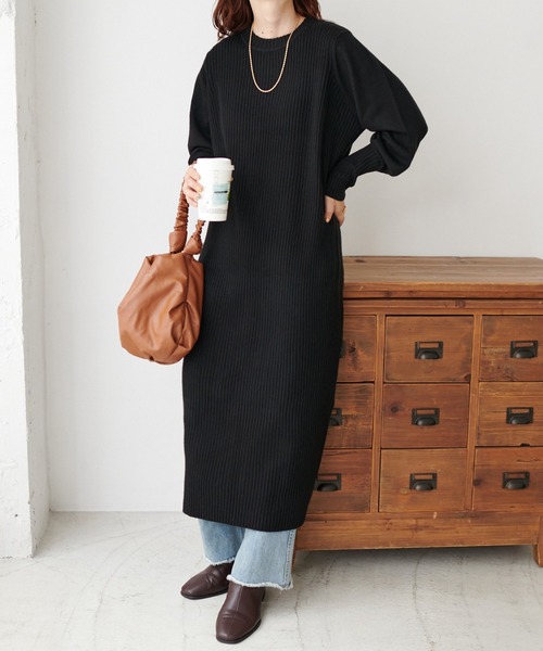 DISCOAT(ディスコート)の「袖リブニットワンピース(ワンピース・レディース・アイボリー/ブラック/モカ/ブルー・FREE)」の3枚目の写真
