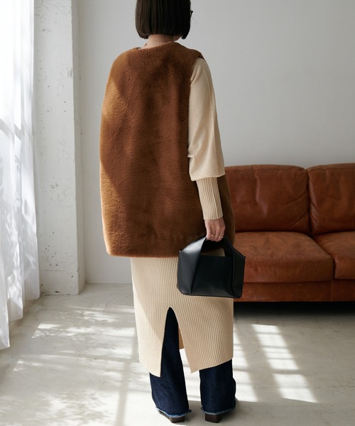 DISCOAT(ディスコート)の「袖リブニットワンピース(ワンピース・レディース・アイボリー/ブラック/モカ/ブルー・FREE)」の12枚目の写真