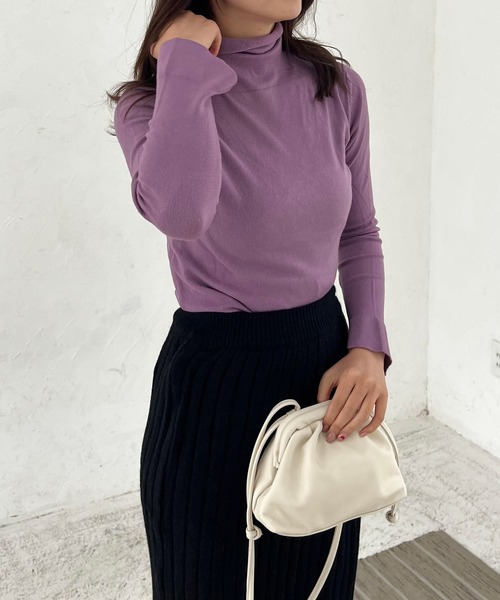 Lamoa（ラモア）の「Lamoa/ハイネック リブニット セーター（ニット/セーター・レディース・ホワイト/ブラウン/グリーン/ピンク/レッド/ベージュ/パープル/イエロー/ブルー/アイボリー/ブラック・FREE）」の8枚目の写真