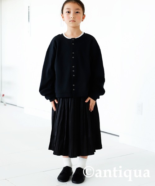 antiqua(アンティカ)の「前後2wayリブカーディガン(カーディガン/ボレロ・キッズ・マスタード/グリーン/ベージュ/ブラック・110/120/130/140/150/160)」の17枚目の写真