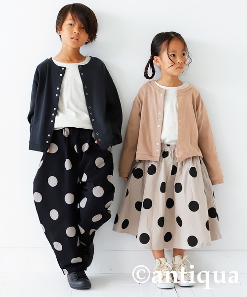 antiqua(アンティカ)の「前後2wayリブカーディガン(カーディガン/ボレロ・キッズ・マスタード/グリーン/ベージュ/ブラック・110/120/130/140/150/160)」の14枚目の写真