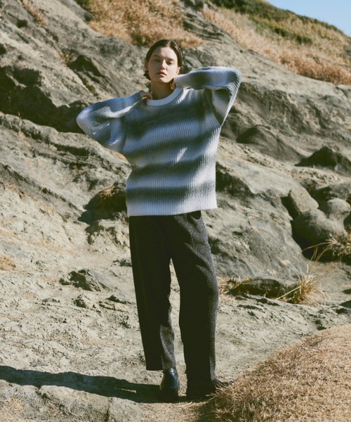 Happy John(ハッピージョン)の「gradation knit tops/グラデーションニットトップス(ニット/セーター・レディース・ブルー/ブラック/イエロー・FREE)」の6枚目の写真