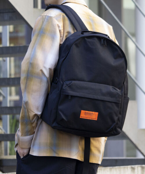 UNIVERSAL OVERALL（ユニバーサルオーバーオール）の「【UNIVERSAL OVERALL/ユニバーサルオーバーオール】DAILY PACK デイパック（バックパック/リュック・メンズ・ブルー/ブラック/チャコールグレー・FREE）」の2枚目の写真