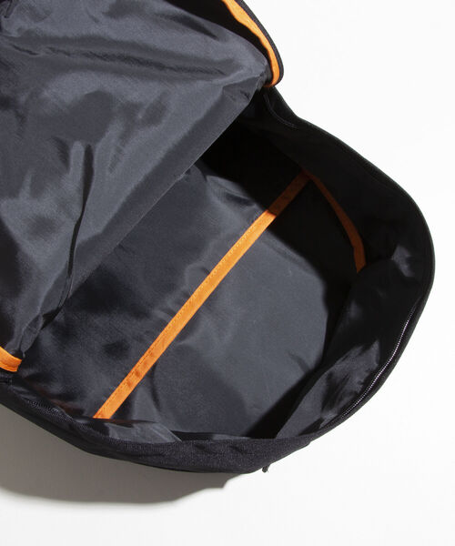 UNIVERSAL OVERALL（ユニバーサルオーバーオール）の「【UNIVERSAL OVERALL/ユニバーサルオーバーオール】DAILY PACK デイパック（バックパック/リュック・メンズ・ブルー/ブラック/チャコールグレー・FREE）」の17枚目の写真