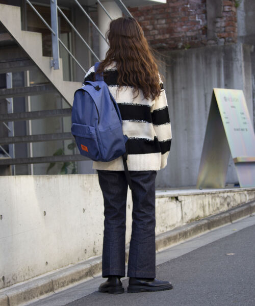 UNIVERSAL OVERALL（ユニバーサルオーバーオール）の「【UNIVERSAL OVERALL/ユニバーサルオーバーオール】DAILY PACK デイパック（バックパック/リュック・メンズ・ブルー/ブラック/チャコールグレー・FREE）」の19枚目の写真