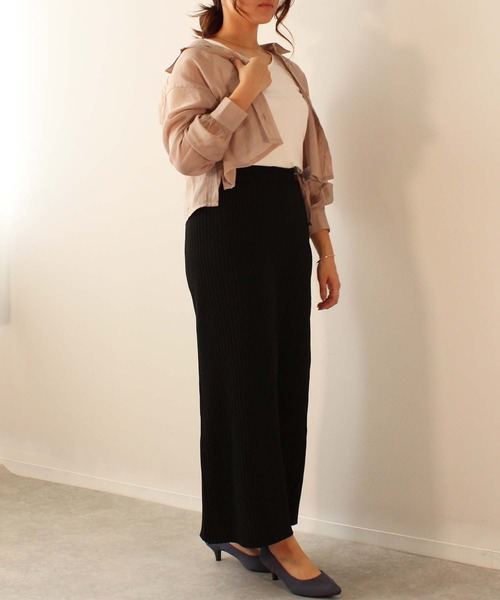 toucher du brise(トゥシェドブリーズ)の「12G ロング ナロー スカート(スカート・レディース・ブラック/グリーン/ピンク/ベージュ・M)」の8枚目の写真