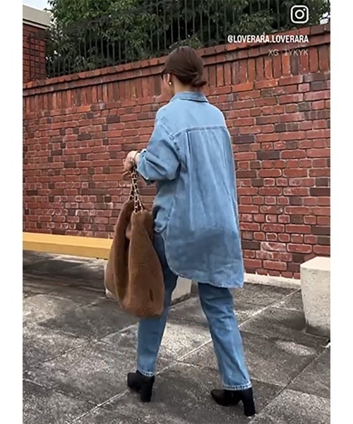 CHIC STYLE（シックスタイル）の「綿100％ライトオンスデニムシャツ ＜大きいサイズ有＞シックスタイル（シャツ/ブラウス・レディース・ネイビー系/ブルー系/ネイビー系2/ブルー系2/グレー系・L/LL/3L/5L/4L/M）」の13枚目の写真