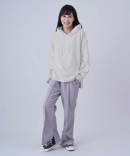 cloenc（クロエンス）の「◆裾スリット前後差パーカー（パーカー・レディース・ブラック/ライトグレー/ホワイト・00）」の15枚目の写真