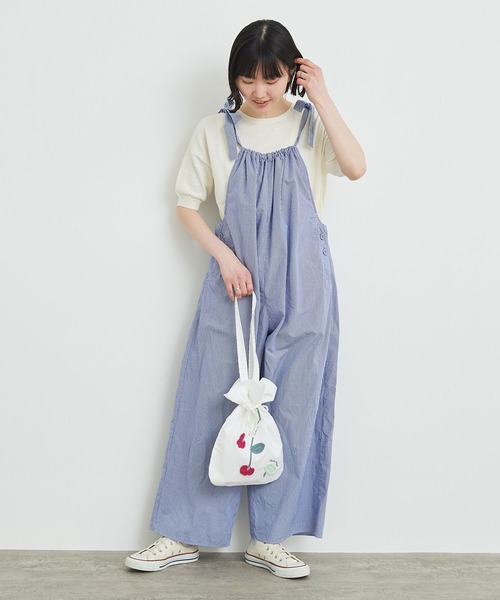 l'atelier du savon（アトリエドサボン）の「かぎ針刺繍　ブーケのような巾着バッグ（ハンドバッグ・レディース・ブルー/ブラック/ホワイト・FREE）」の8枚目の写真