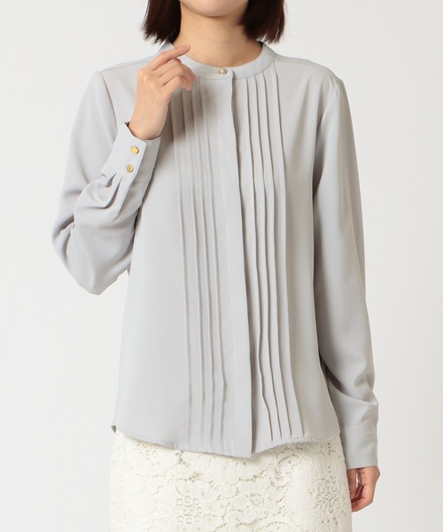 TOKYO SHIRTS（トウキョウシャツ）の「ピンタックビジュー釦 長袖ブラウス（シャツ/ブラウス・レディース・ライトグレー/ライトグリーン・L/M）」の3枚目の写真