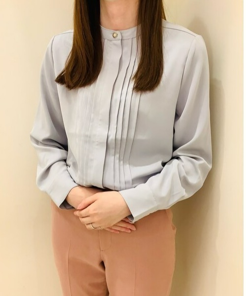 TOKYO SHIRTS（トウキョウシャツ）の「ピンタックビジュー釦 長袖ブラウス（シャツ/ブラウス・レディース・ライトグレー/ライトグリーン・L/M）」の6枚目の写真