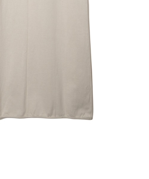 AMERICAN RAG CIE（アメリカンラグシー）の「2wayスリットロングワンピース（ワンピース・レディース・レッド/チャコール/グレイッシュベージュ・FREE）」の7枚目の写真