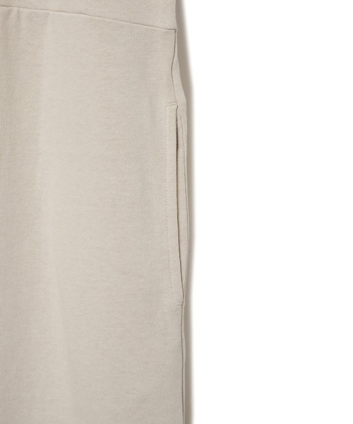 AMERICAN RAG CIE（アメリカンラグシー）の「2wayスリットロングワンピース（ワンピース・レディース・レッド/チャコール/グレイッシュベージュ・FREE）」の8枚目の写真