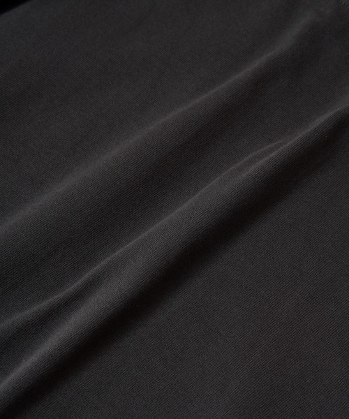 AMERICAN RAG CIE（アメリカンラグシー）の「2wayスリットロングワンピース（ワンピース・レディース・レッド/チャコール/グレイッシュベージュ・FREE）」の21枚目の写真