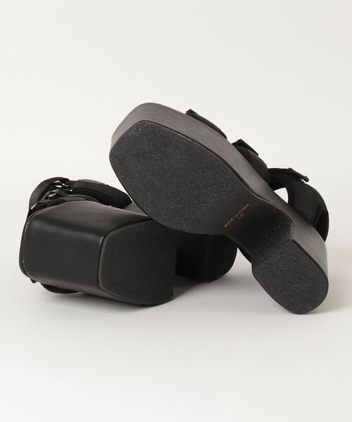 WEGO（ウィゴー）の「WEGO/ボリュームヒールベルトサンダル（サンダル・レディース・ブラック・LARGE/MEDIUM）」の3枚目の写真