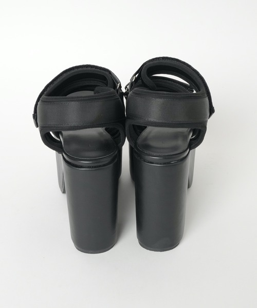WEGO（ウィゴー）の「WEGO/ボリュームヒールベルトサンダル（サンダル・レディース・ブラック・LARGE/MEDIUM）」の11枚目の写真