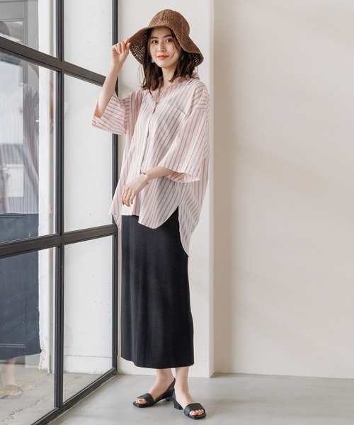 LEPSIM(レプシィム)の「オープントゥフラットサンダル 192256(サンダル・レディース・シルバー/ブラック・LARGE/MEDIUM)」の4枚目の写真