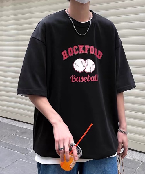 ILL'S(イルズ)の「韓国ストリート ビッグシルエット プリントアソートTシャツ カットソー ユニセックス(Tシャツ/カットソー・メンズ・ブルー/ホワイト系/ブルー系その他2/ベージュ/ベージュ系その他3/ブルー系/ブラック系その他/ブラック系1/ブラック系その他6/グレー系/ブラック系/ブラウン系その他3/ホワイト系その他4/オレンジ系その他5/ベージュ系/グレー系1/ブラック/ホワイト系その他5/ホワイト/ブラック系その他7/ホワイト系1/ブラック系その他5/ブラック系その他4/ホワイト系その他/ブラック系その他3/ブラック系その他2/ホワイト系その他6/ホワイト系その他2/ベージュ系その他/ホワイト系その他7/グレー系その他7/ブラウン系3・M/L)」の15枚目の写真