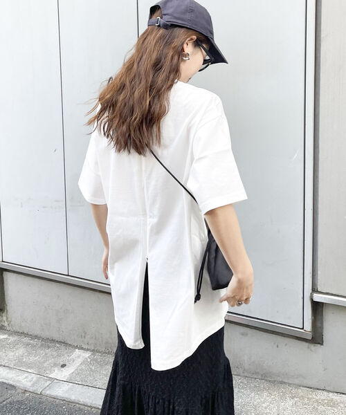 fredy emue(フレディエミュ)の「【fredy emue】シルケット後ろZIP T-shirt(Tシャツ/カットソー・レディース・カーキ/チャコールグレー/オフホワイト・38)」の14枚目の写真