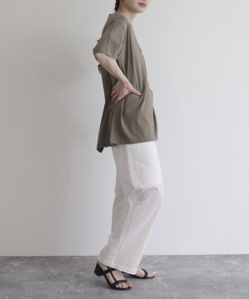 fredy emue(フレディエミュ)の「【fredy emue】シルケット後ろZIP T-shirt(Tシャツ/カットソー・レディース・カーキ/チャコールグレー/オフホワイト・38)」の21枚目の写真