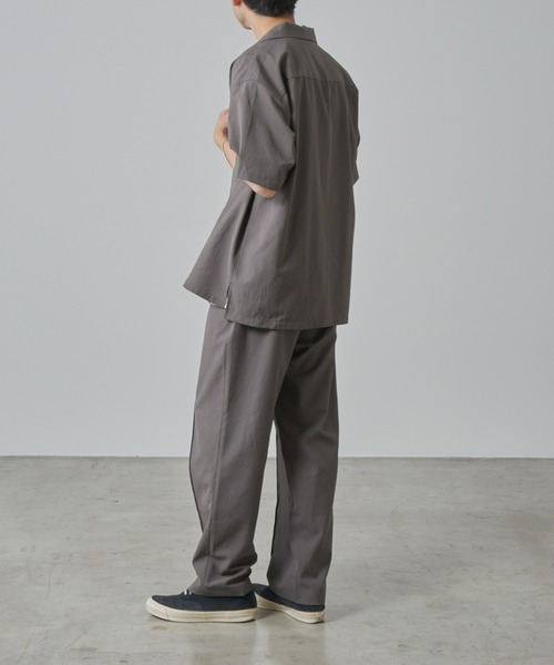 CIAOPANIC TYPY（チャオパニックティピー）の「テックリネンセンターシームワイドスラックス（スラックス・メンズ・チャコールグレー/グレイッシュベージュ・MEDIUM/LARGE）」の7枚目の写真