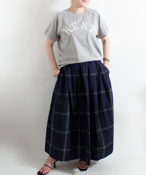 ALL ORDINARIES（オールオーディナリーズ）の「ピグメント染め H.C.N.Y. ラグラン半袖Tシャツ（Tシャツ/カットソー・レディース・グリーン/グレー/ピンク/アイボリー・S/M/L/XL）」の21枚目の写真