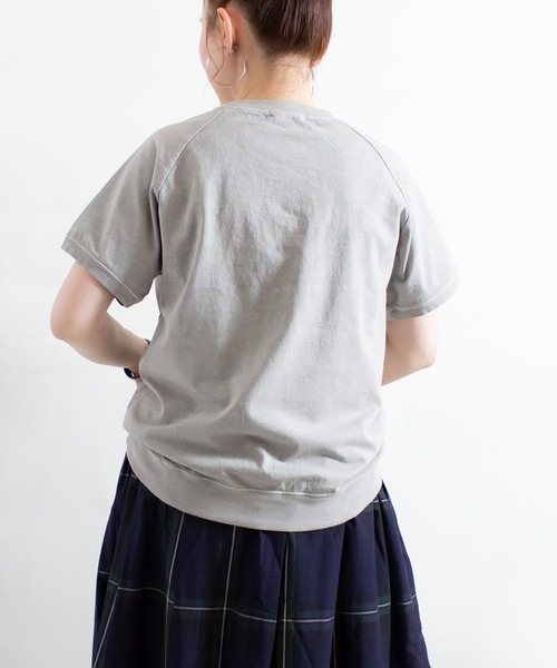 ALL ORDINARIES（オールオーディナリーズ）の「ピグメント染め H.C.N.Y. ラグラン半袖Tシャツ（Tシャツ/カットソー・レディース・グリーン/グレー/ピンク/アイボリー・S/M/L/XL）」の19枚目の写真
