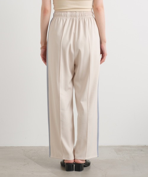 Kastane（カスタネ）の「【新色追加/2サイズ展開】ラインジャージパンツ（その他パンツ・レディース・アイボリー/ネイビー/ブラウン/ベージュ・0/1）」の17枚目の写真