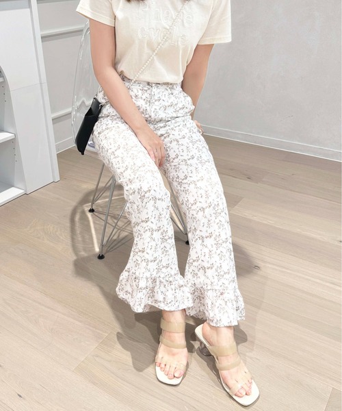 apres jour（アプレジュール）の「アソート裾フリルパンツ【ZOZOTOWN