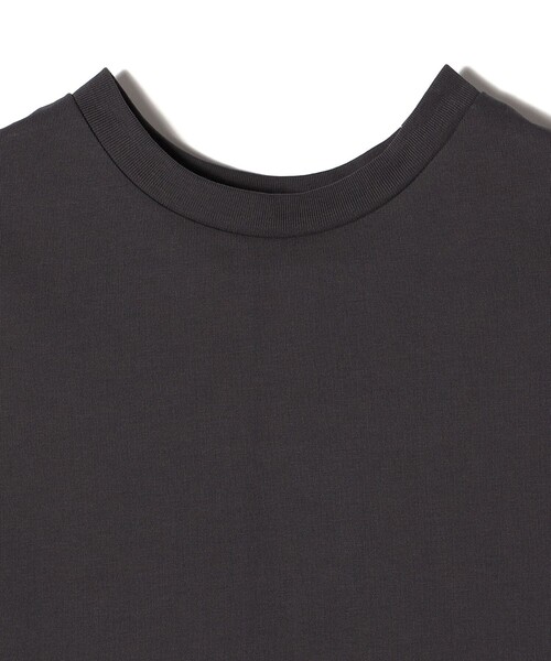 SHIPS（シップス）の「* オーガニックコットン スリット スリーブ フレア TEE◇（Tシャツ/カットソー・レディース・チャコールグレー/オフホワイト/グリーン・ONE SIZE）」の6枚目の写真