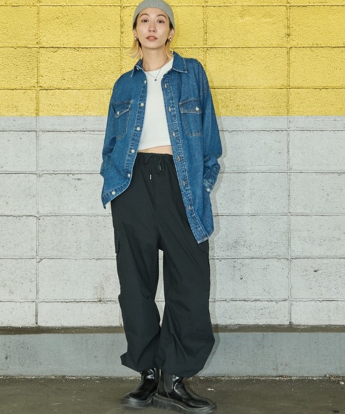 Auntie Rosa Holiday（アンティローザホリデー）の「デニムオーバーサイズシャツ（シャツ/ブラウス・レディース・ワンウォッシュ/ブルー・FREE）」の11枚目の写真