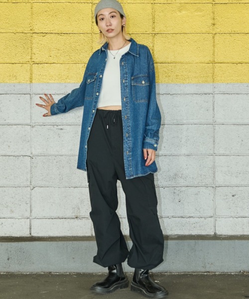 Auntie Rosa Holiday（アンティローザホリデー）の「デニムオーバーサイズシャツ（シャツ/ブラウス・レディース・ワンウォッシュ/ブルー・FREE）」の15枚目の写真