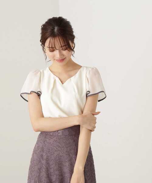 PROPORTION BODY DRESSING(プロポーションボディドレッシング)の「チェーンポイントブラウス / 1213210704(シャツ/ブラウス・レディース・ベージュ/ホワイト系その他/ネイビー・MEDIUM/SMALL)」の6枚目の写真