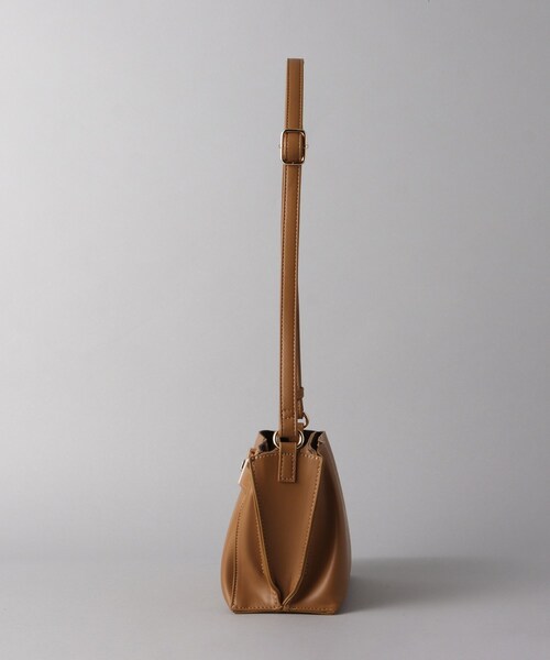 THE SHOP TK （ザ ショップ ティーケー ）の「◆ベルテッドショルダーバッグ（ショルダーバッグ・レディース・キャメル/ブラック/アイボリー/サンドベージュ/ワインレッド・00）」の8枚目の写真